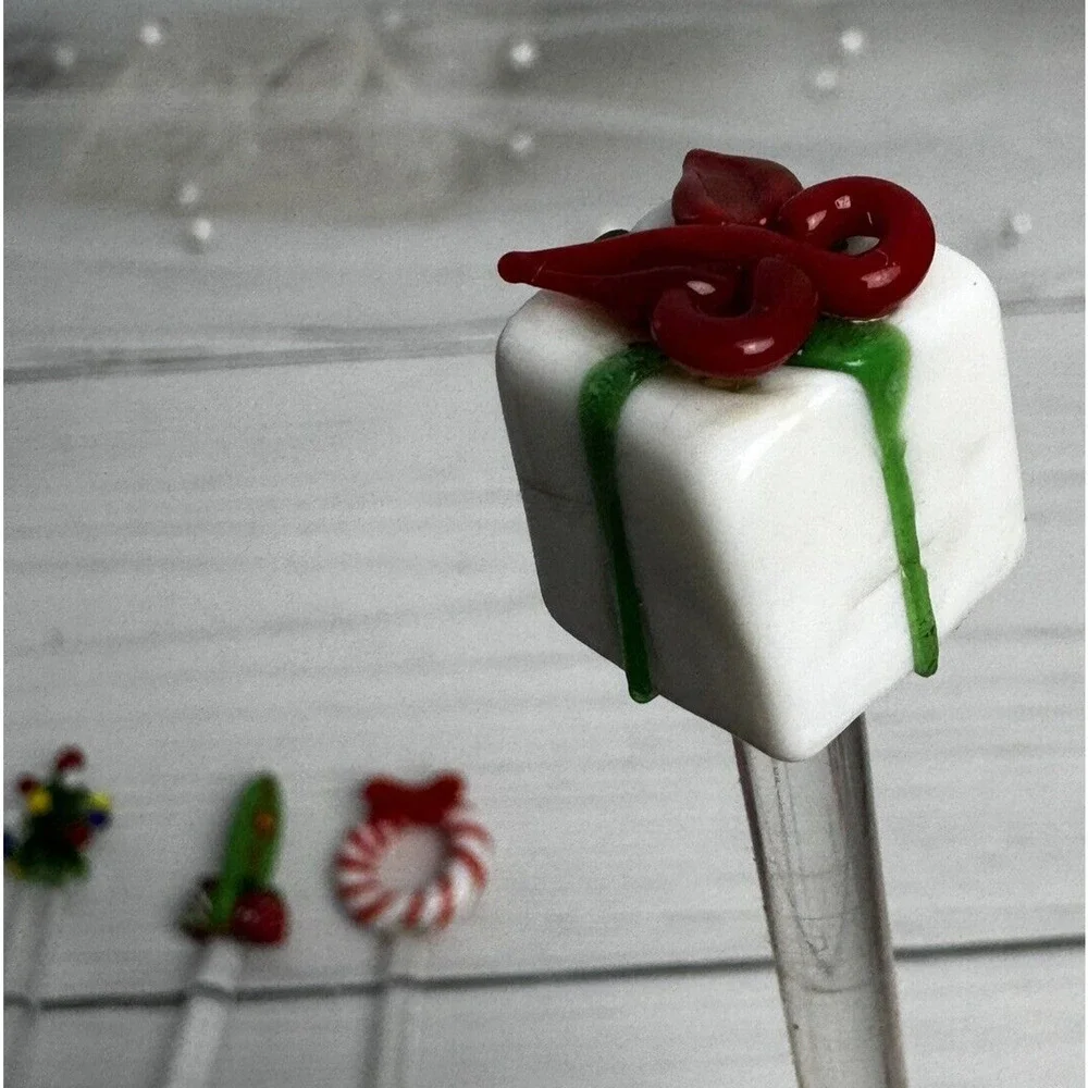 Pier 1 Glass Cocktail Swizzle Sticks Christmas Tree Presents‎ Wreath Surfboard